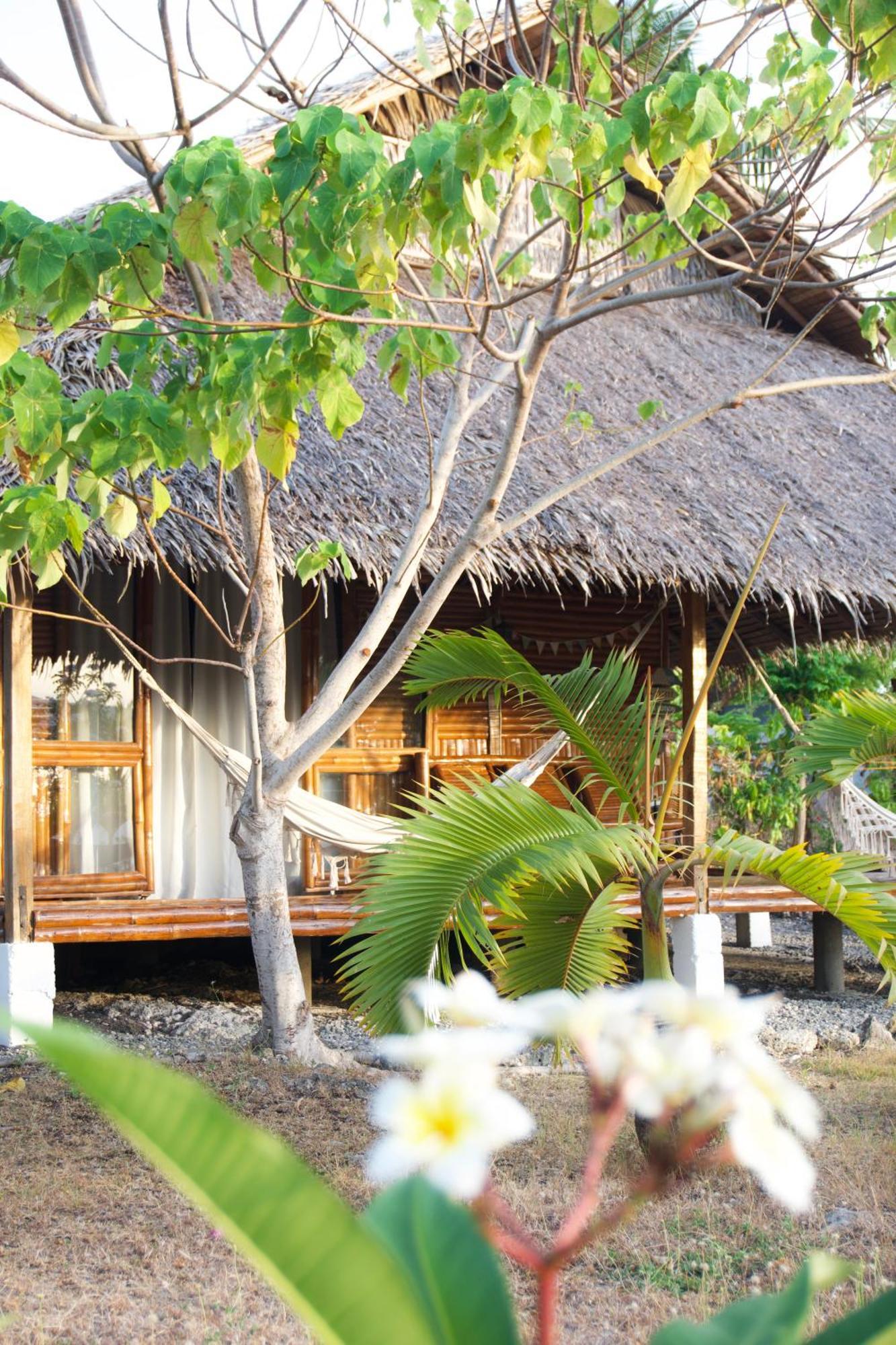 Tongo Hill Cottages Moalboal Bagian luar foto