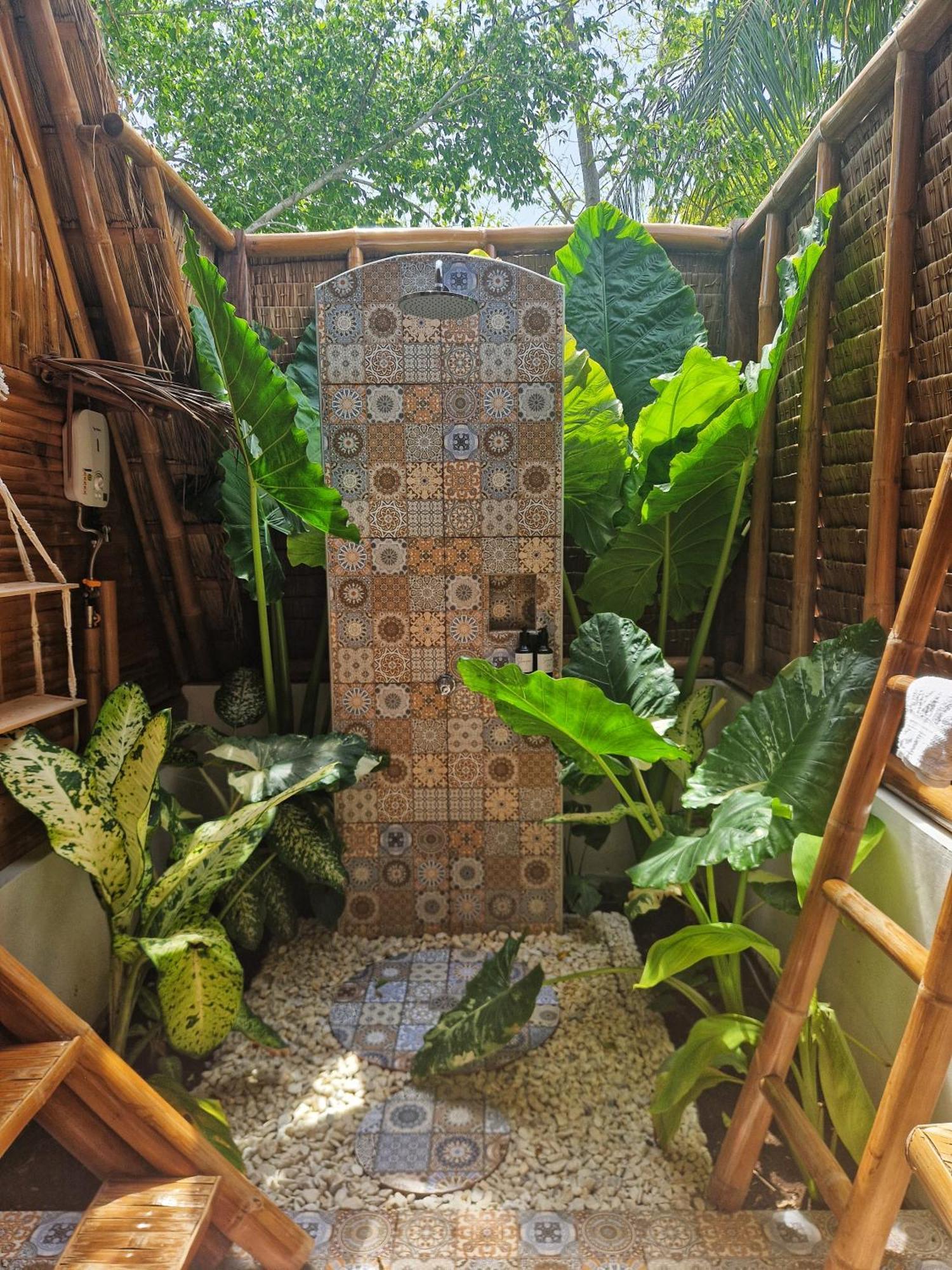 Tongo Hill Cottages Moalboal Bagian luar foto